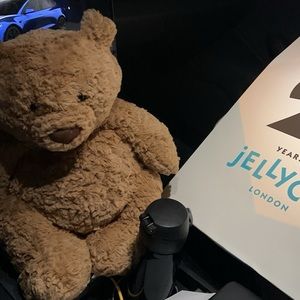 Meet your Posher, Yuna